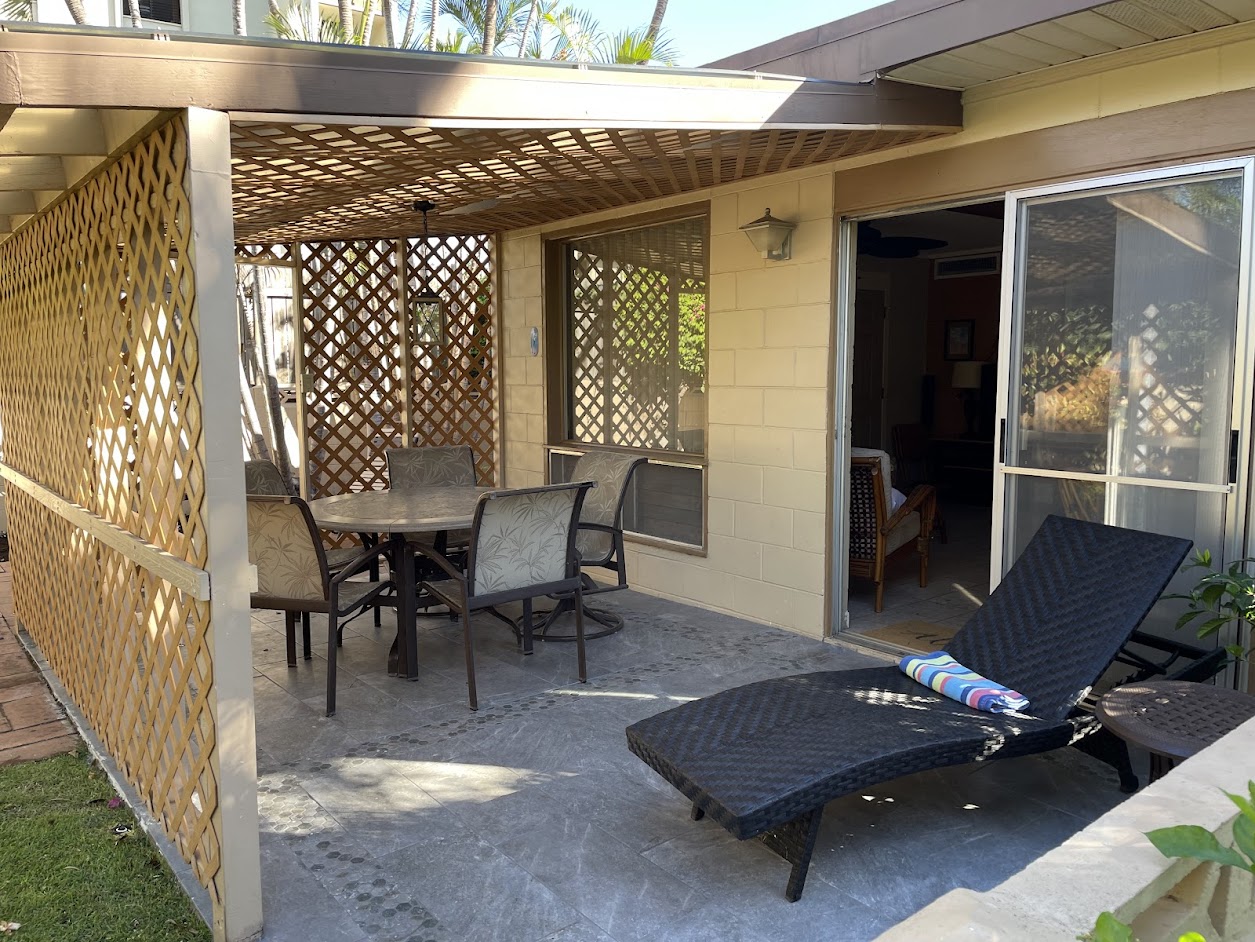 Lanai in 2-bedroom unit at Wailana Sands